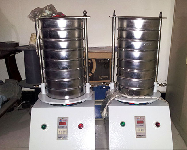 能用到醫(yī)藥上的振動篩有哪幾種，價格是多少？