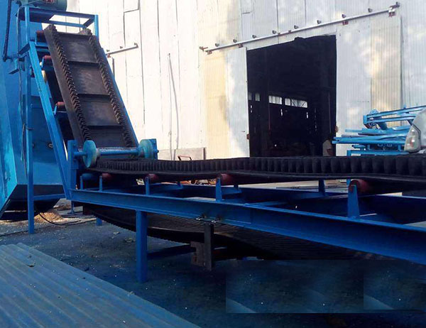 鏈?zhǔn)?、皮帶、螺旋輸送機(jī)的幾種對(duì)比