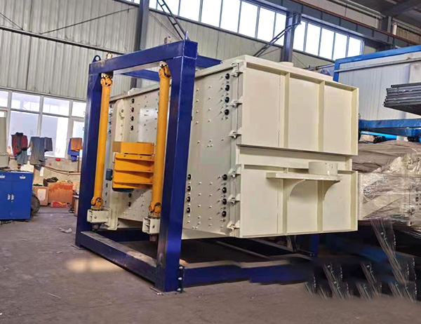 陶粒砂成品篩選用方形<a href='http://m.timoshuo.com/sfsx/ybs.html' title='搖擺篩' target='_blank'>搖擺篩</a>成品率更高