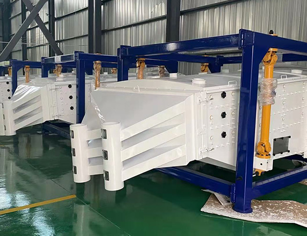 石英砂搖擺篩一般應(yīng)用在板材砂、石油砂、樹(shù)脂砂