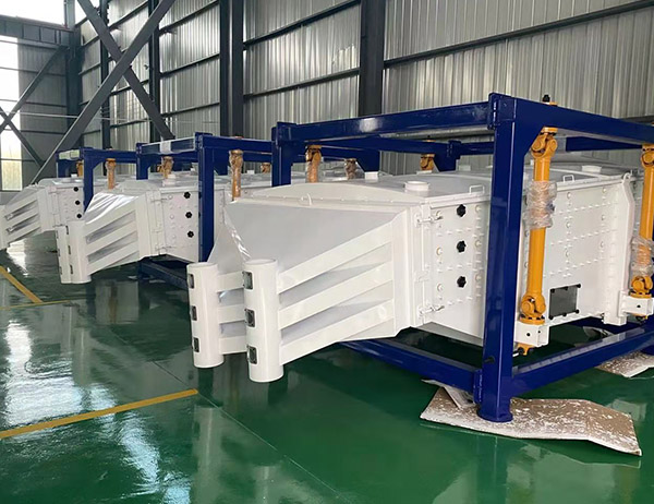 小型配便宜的篩砂機多少錢，處理量多少噸！