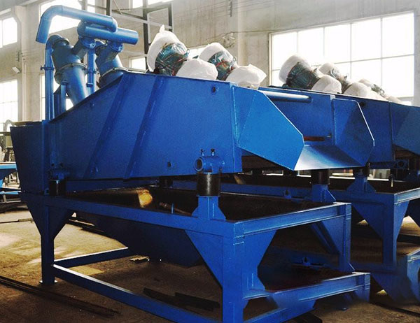 篩沙機(jī)洗砂機(jī)是聯(lián)合使用的設(shè)備，可以做成一個整體