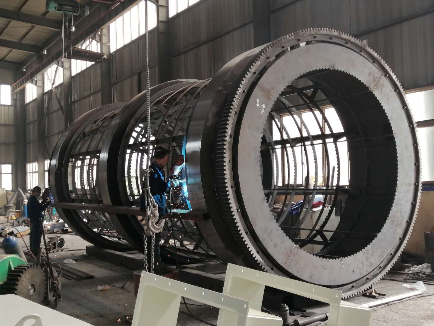 鵝卵石、木屑、垃圾使用滾筒篩分篩石較多