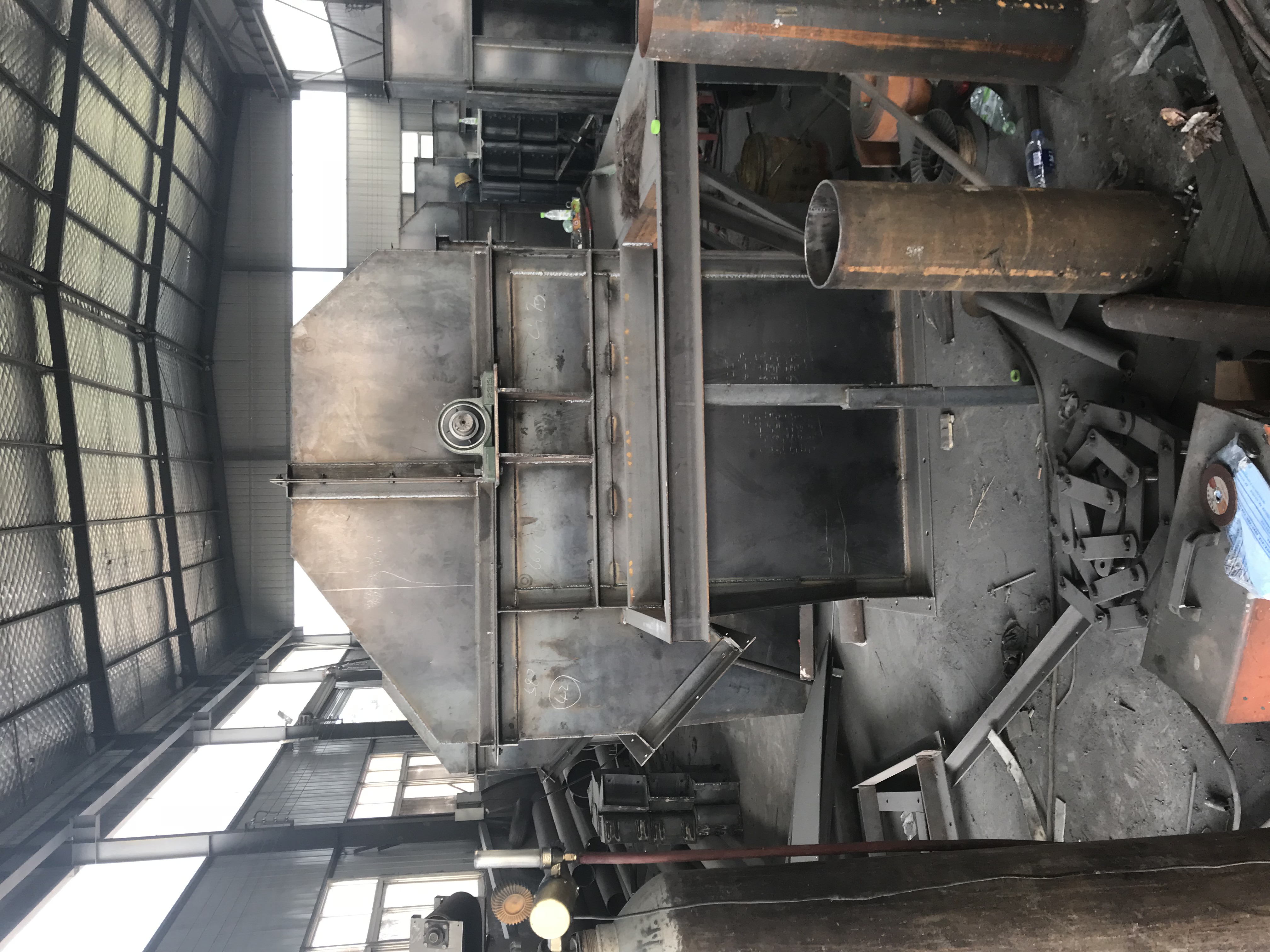 石渣礦用連續(xù)斗式提升上料機詳細解說